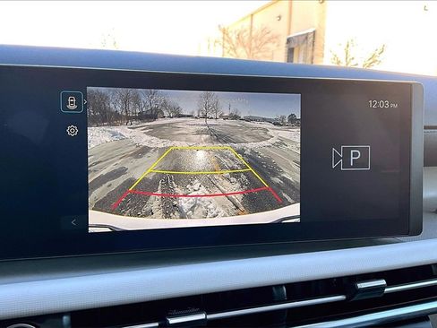 Used 2025 Hyundai Tucson SE image 21