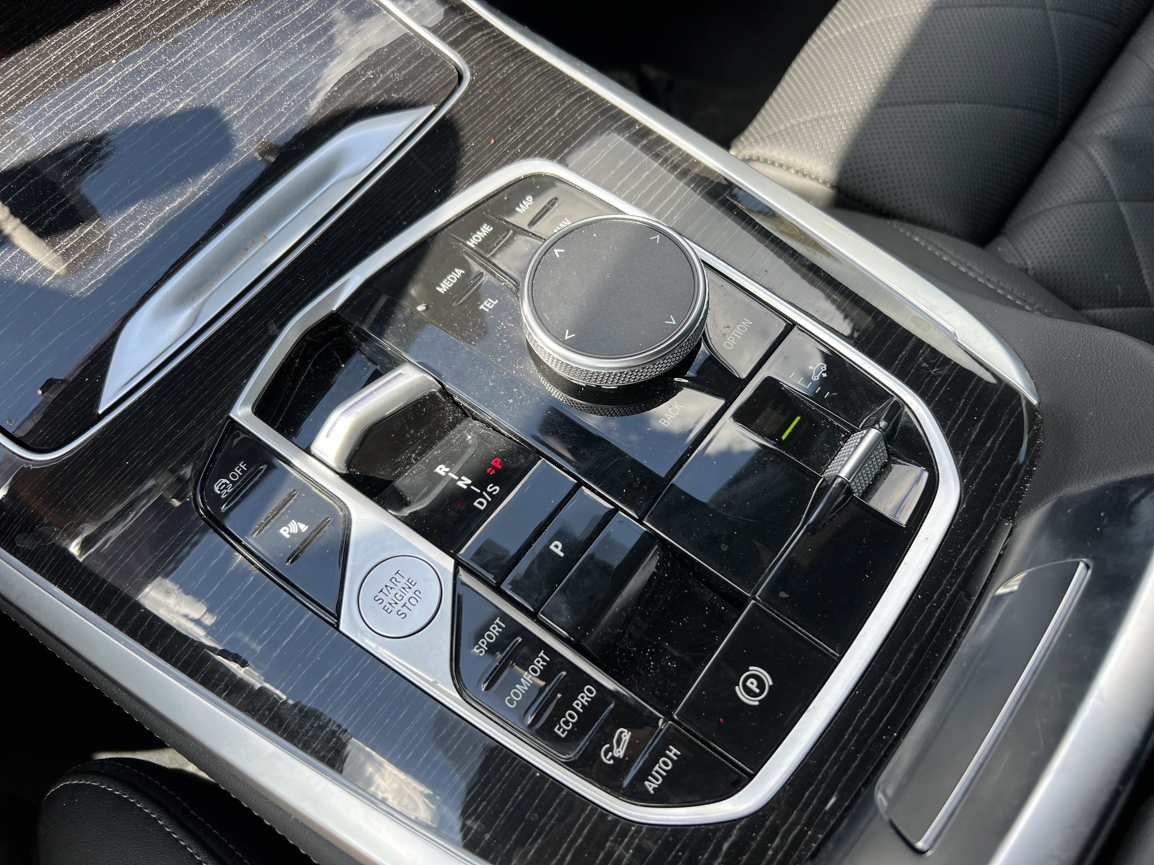 Certified 2025 BMW X7 xDrive40i AWD/4WD image 26