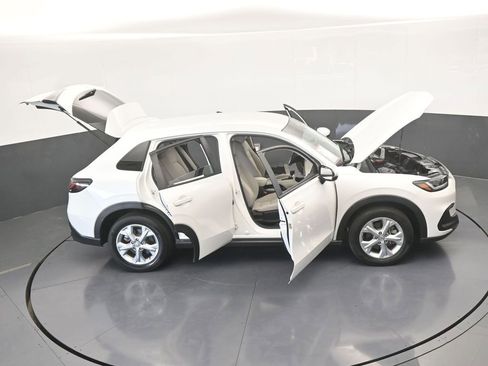 Used 2023 Honda HR-V LX image 68