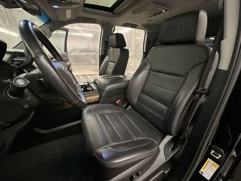 Used 2020 GMC Yukon Denali w/ Open Road Package image 18
