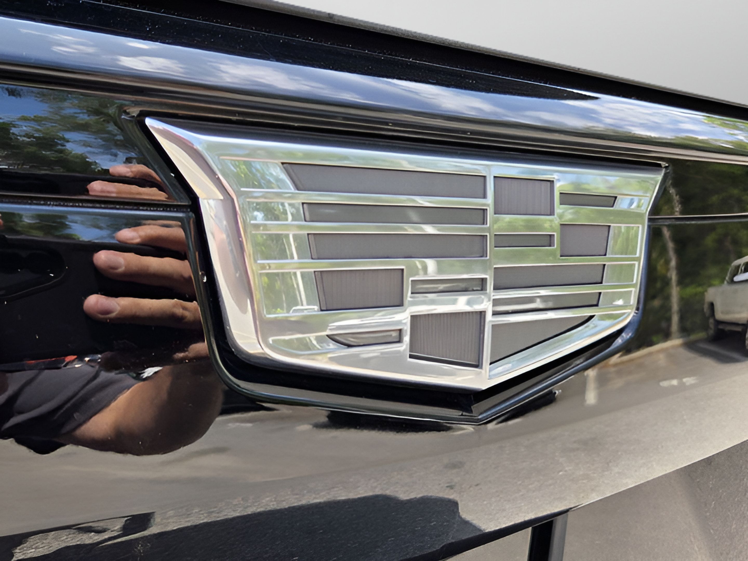 Used 2024 Cadillac Escalade Sport Platinum w/ LPO, ONYX Package RWD image 28