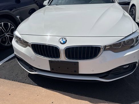 Used 2018 BMW 430i Convertible image 2