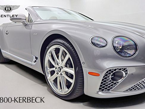 Used 2023 Bentley Continental GT Azure image 7