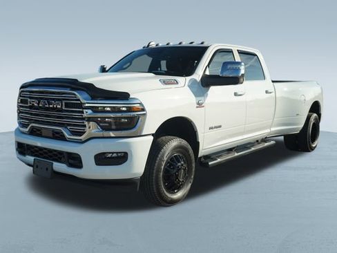 Used 2026 RAM 3500 Laramie w/ Max Tow Package image 3