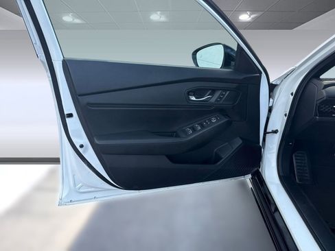 Used 2024 Honda Accord Sport image 25