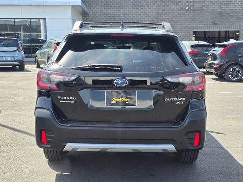 Used 2022 Subaru Outback Limited XT AWD/4WD image 5