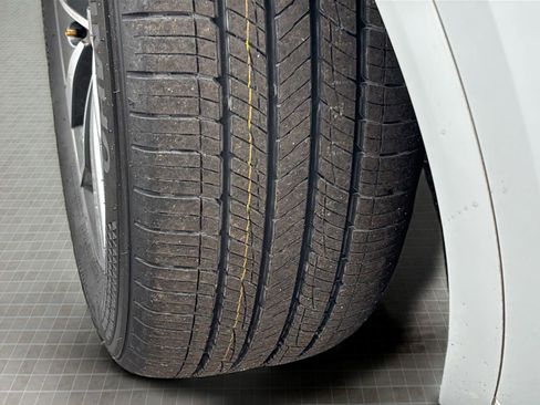 Used 2024 Audi Q5 2.0T Prestige image 11