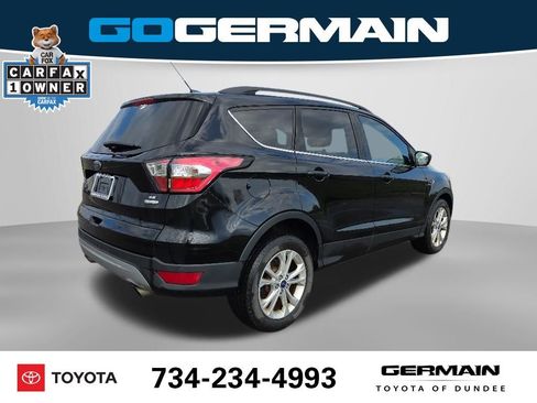Used 2017 Ford Escape SE w/ Equipment Group 201A FWD image 7