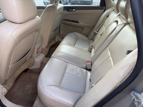 Used 2007 Chevrolet Impala LT image 14