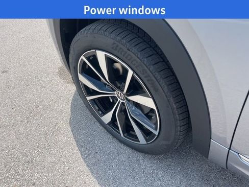 New 2026 Volkswagen Atlas SEL Premium R-Line image 5