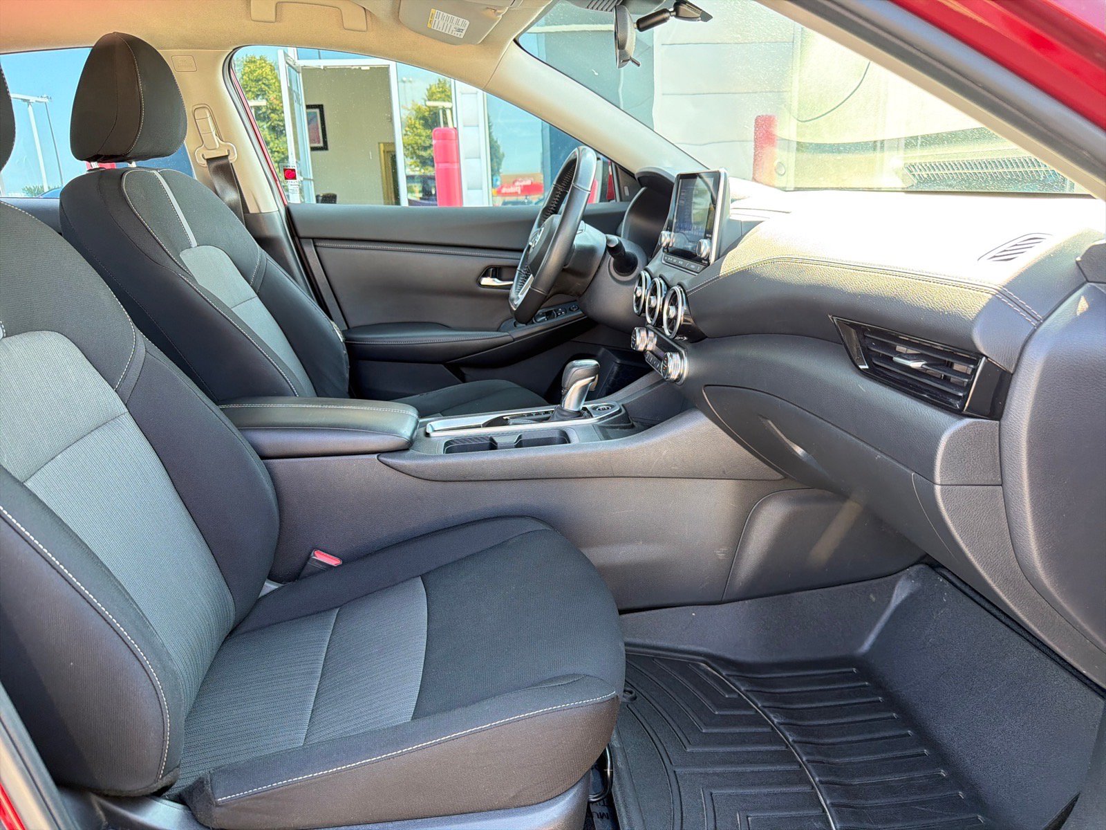 Used 2021 Nissan Sentra SV FWD image 26