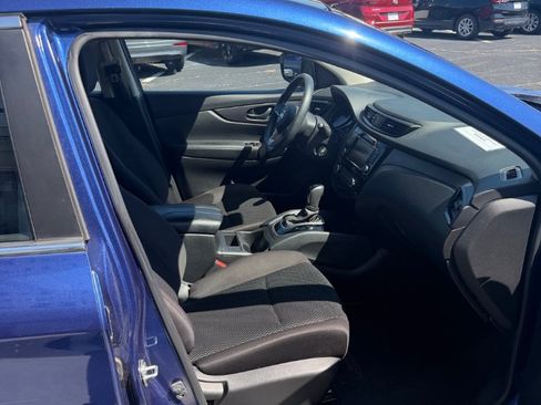 Used 2020 Nissan Rogue Sport S w/ Appearance Package FWD image 26