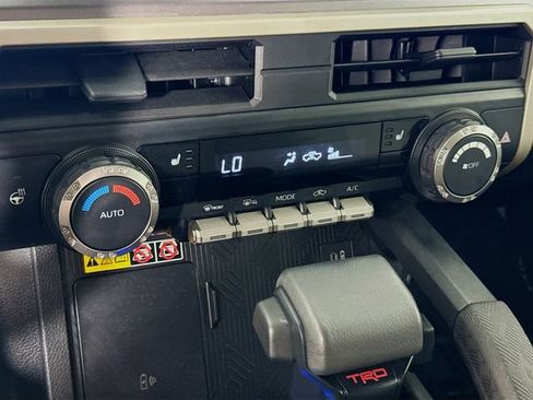 Certified 2024 Toyota Tacoma TRD Off-Road w/ TRD Off Road Upgrade Package image 15