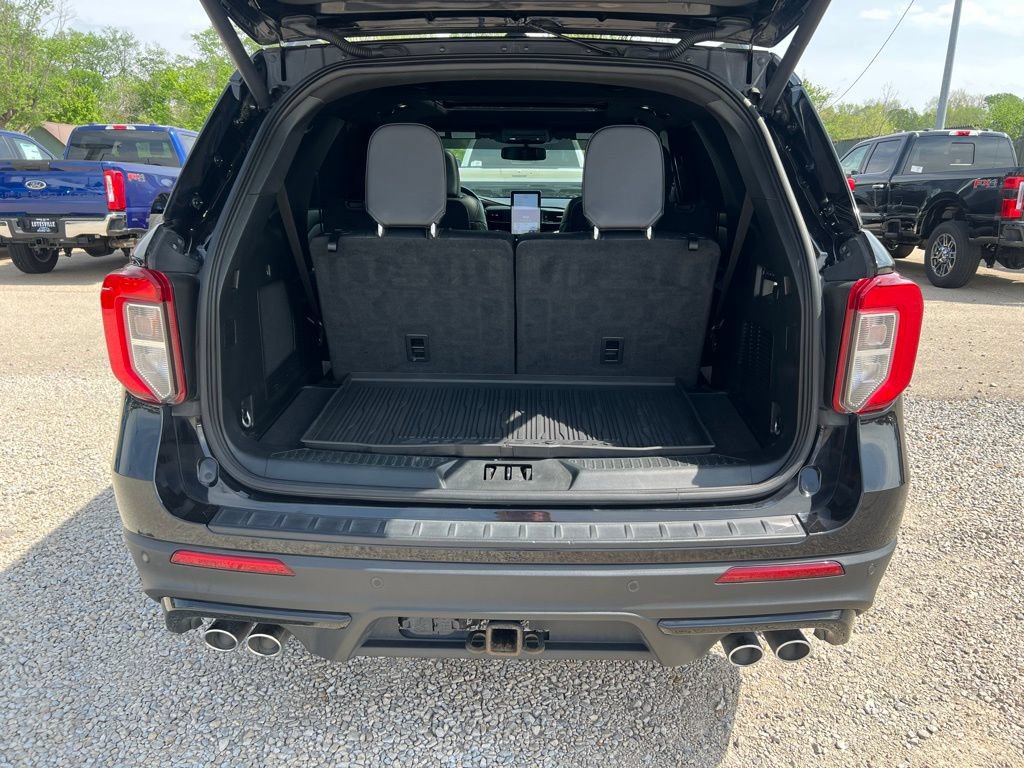 Used 2023 Ford Explorer ST w/ Equipment Group 401A AWD/4WD image 18