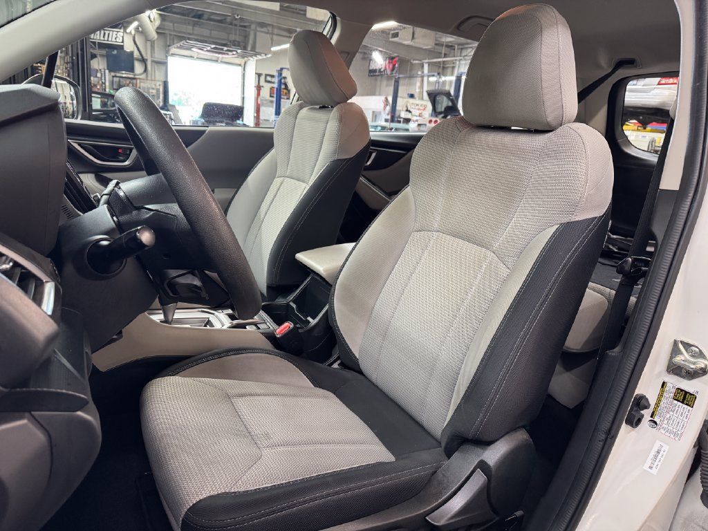 Used 2021 Subaru Forester AWD/4WD image 17