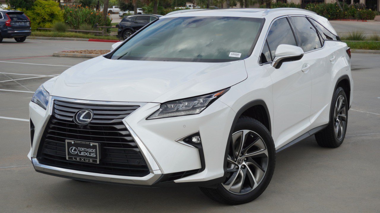 Used 2019 Lexus RX 350L Luxury w/ Accessory Package AWD/4WD image 2