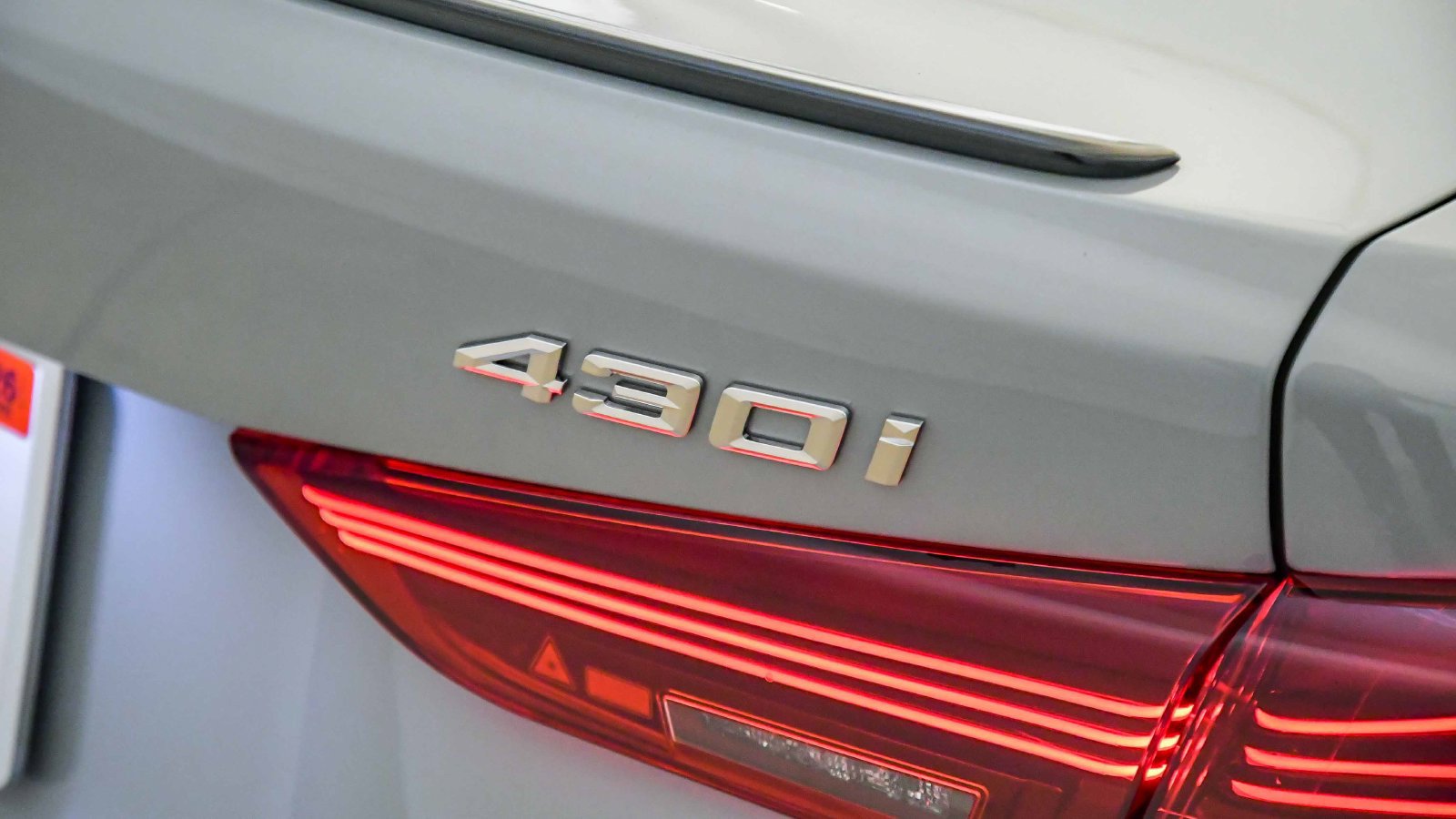 Used 2026 BMW 430i Coupe w/ M Sport Package RWD image 13