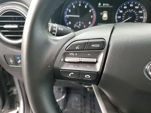 Used 2021 Hyundai Kona Night image 17