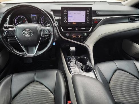 Used 2024 Toyota Camry SE FWD image 15