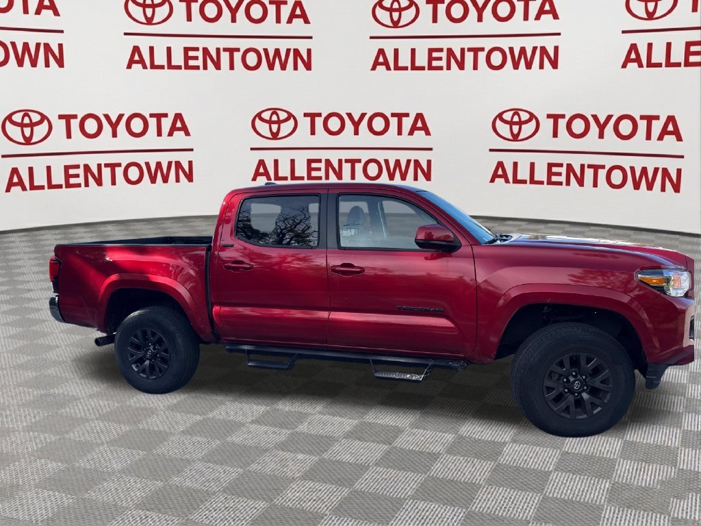Used 2023 Toyota Tacoma SR5 AWD/4WD image 4