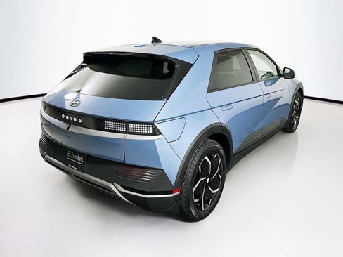 Used 2024 Hyundai Ioniq 5 SEL image 9