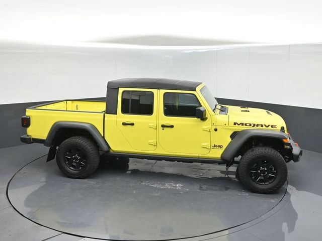 Used 2023 Jeep Gladiator Mojave AWD/4WD image 48