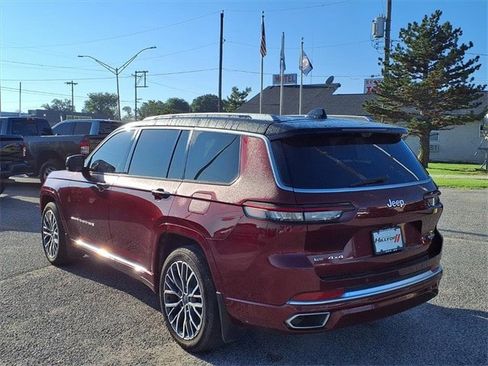 Used 2022 Jeep Grand Cherokee L Summit image 3