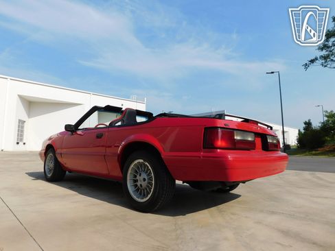Used 1992 Ford Mustang LX RWD image 18