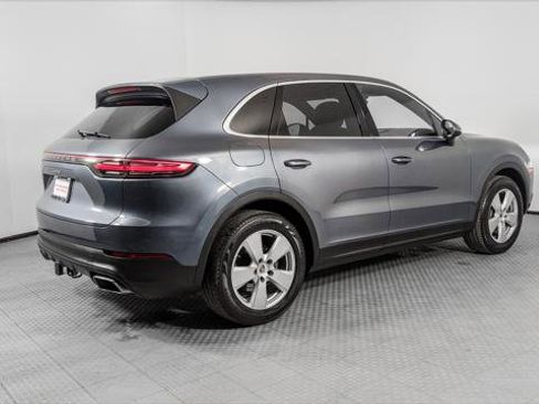 Used 2019 Porsche Cayenne image 8