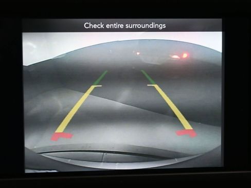 Used 2020 Chrysler Pacifica Touring w/ S Appearance Package FWD image 18