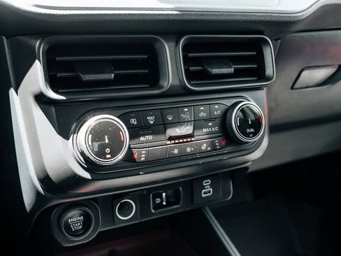 Used 2024 Ford Maverick Lariat FWD image 35