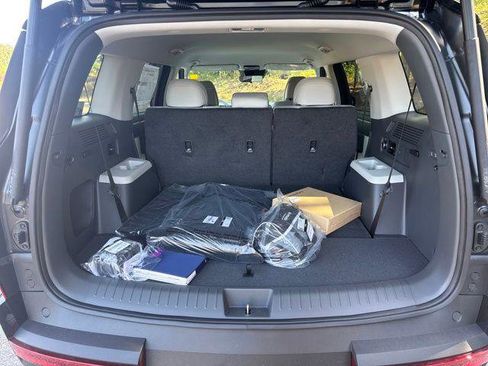 New 2026 Hyundai Santa Fe SEL image 11