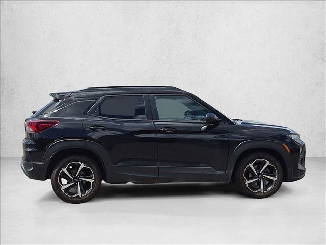 Used 2021 Chevrolet TrailBlazer RS w/ Technology Package FWD image 4