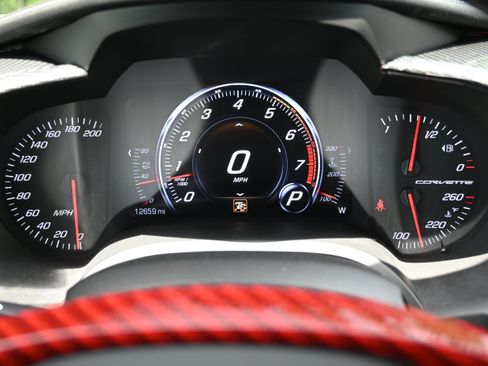 Used 2017 Chevrolet Corvette Grand Sport w/ Battery Protection Package RWD image 13