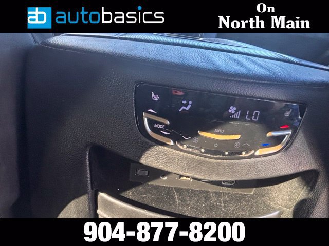 Used 2018 Cadillac Escalade Platinum RWD image 23