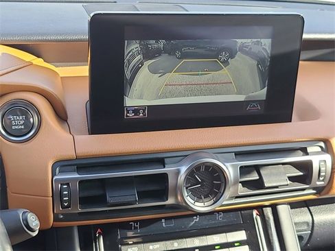 Used 2022 Lexus IS 300 300 image 31