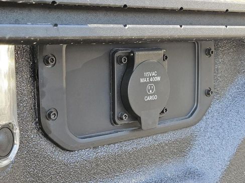 New 2026 RAM 1500 Express AWD/4WD image 9