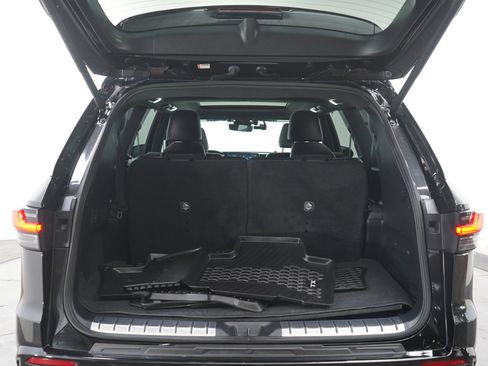 Used 2024 Lexus TX 500h AWD image 18