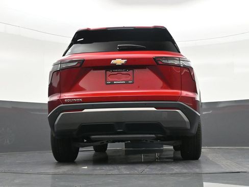 Used 2026 Chevrolet Equinox LT image 29