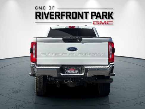 Used 2024 Ford F250 XL w/ 360-Degree Camera Package image 4