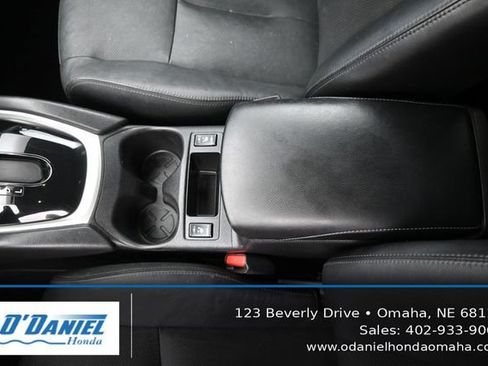 Used 2015 Nissan Rogue SL AWD/4WD image 33