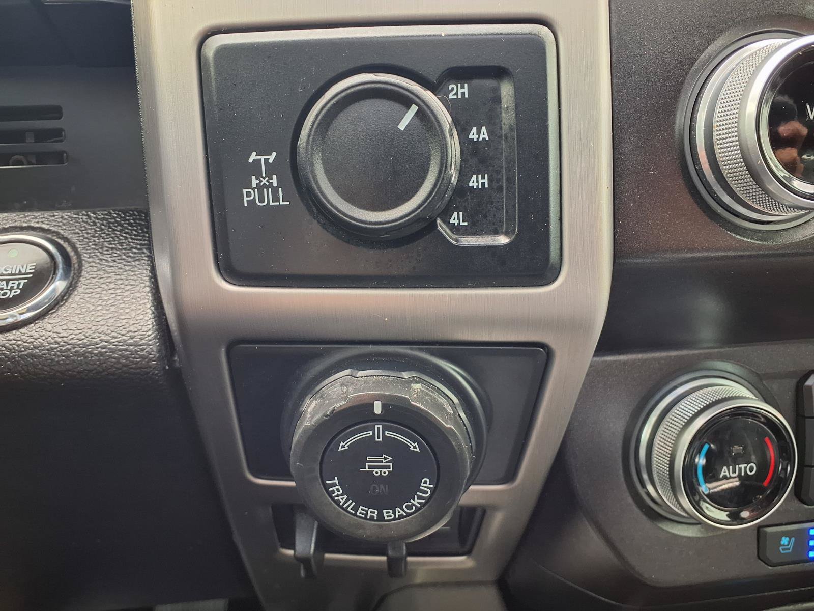 Used 2020 Ford F150 Platinum w/ Equipment Group 701A Luxury AWD/4WD image 12