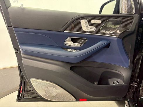 Used 2025 Mercedes-Benz GLS 63 AMG GLS 63 AMG image 6