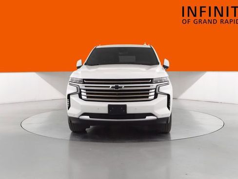 Used 2023 Chevrolet Tahoe High Country w/ LPO, Illumination Package AWD/4WD image 8