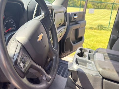 Used 2021 Chevrolet Silverado 2500 W/T w/ WT Fleet Convenience Package AWD/4WD image 36