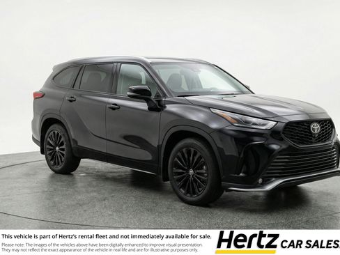 Used 2025 Toyota Highlander XSE AWD/4WD image 1