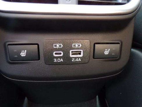 Certified 2024 Subaru Outback Limited AWD/4WD image 13