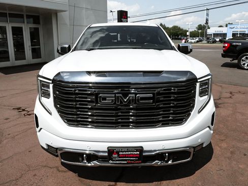 Used 2023 GMC Sierra 1500 Denali Ultimate AWD/4WD image 2