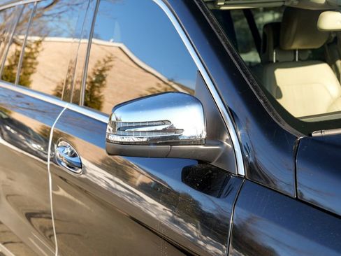 Used 2013 Mercedes-Benz GL 450 4MATIC image 9