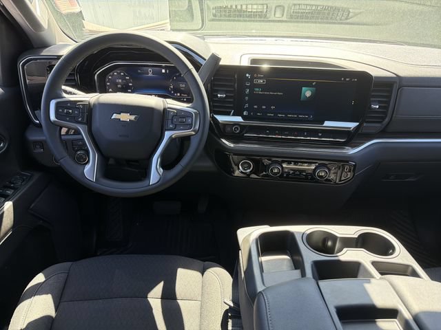 Used 2023 Chevrolet Silverado 1500 LT AWD/4WD image 16